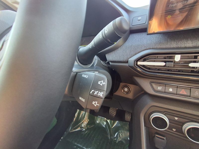 Dacia Sandero (2026) Journey Eco-G 120 - fotka 14 z 37
