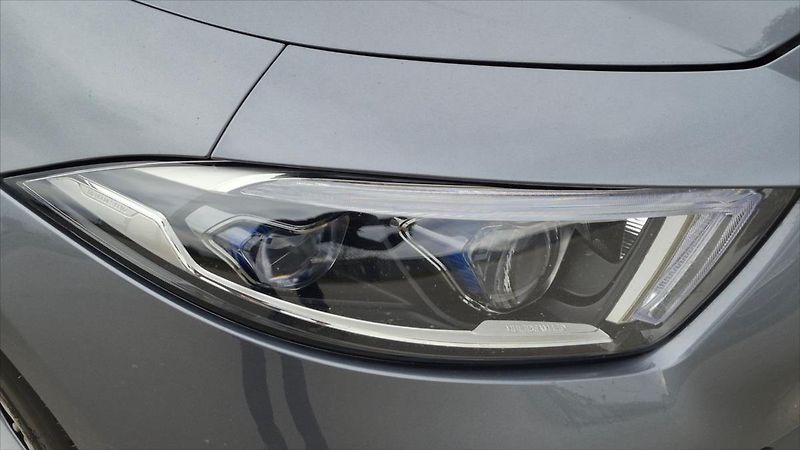 Mercedes-Benz CLS 2,9 400d AMG Line 4MATIC ČR360 - fotka 22 z 26