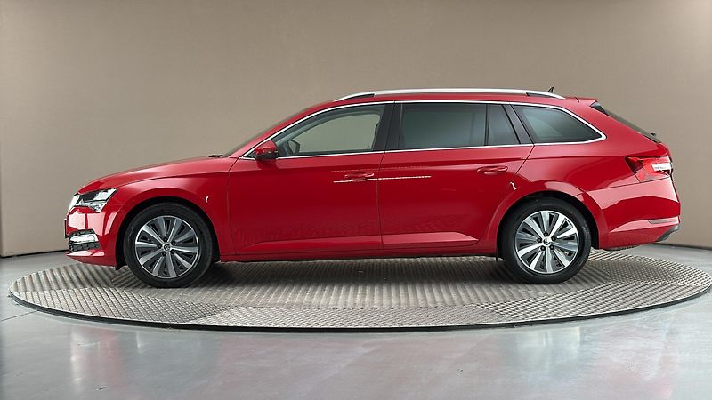 Škoda Superb 2.0 TDI DSG Style Combi - fotka 4 z 26