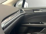 Ford Mondeo 2.0 EB Titanium manuál - náhled 22