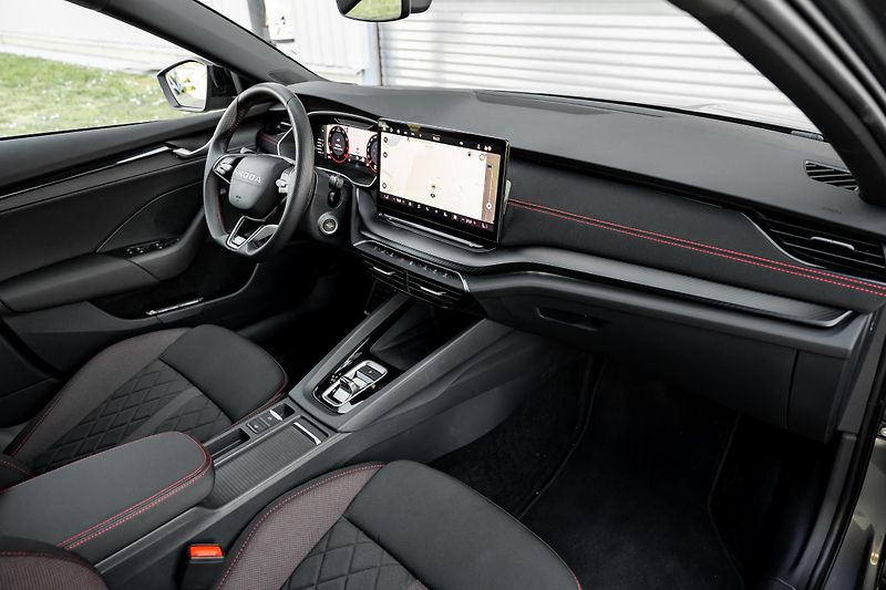 Škoda Octavia (2026) RS - fotka 18 z 44