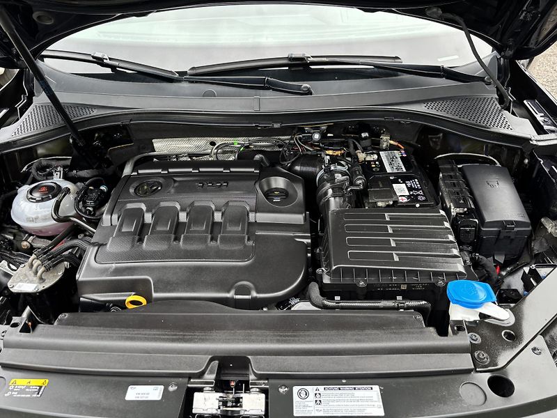 Volkswagen Tiguan 2.0 TDI ALLSPACE - fotka 24 z 24