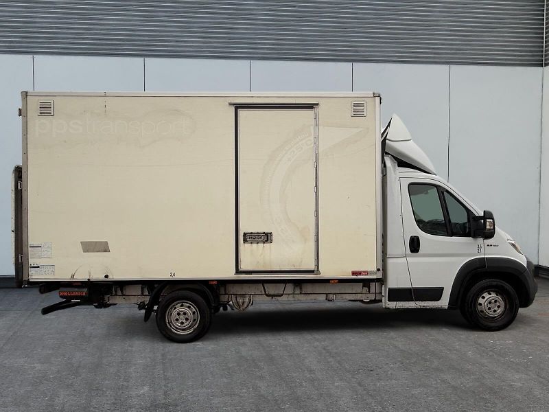 Fiat Ducato (2019) 8 PALET+HYDRAULICKÉ ČELO 750kg - fotka 4 z 23