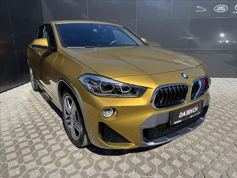 BMW X2 1,5 sDrive 18i M-Sport X DPH - fotka 3 z 30