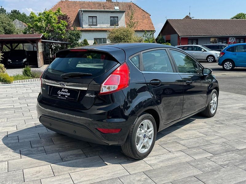 Ford Fiesta (2014) Titanium 1.0 EcoBoost 92kW - fotka 5 z 31