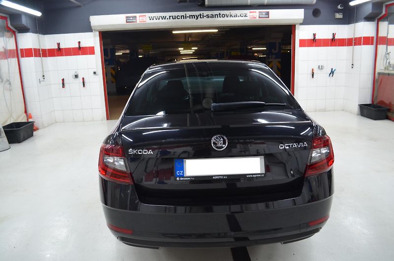 Škoda Octavia (2017) III.Style 1,8, DPH, DSG,180Ps - fotka 4 z 24