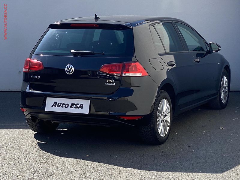 Volkswagen Golf (2014) 1.2 TSi, CUP, nez.topení - fotka 4 z 16
