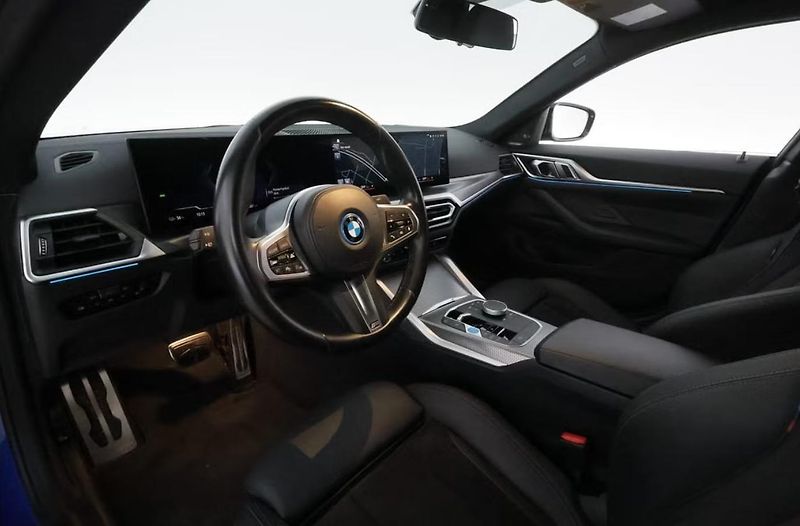 BMW i4 eDrive40 GC Tažné Ambient Kam - fotka 11 z 28