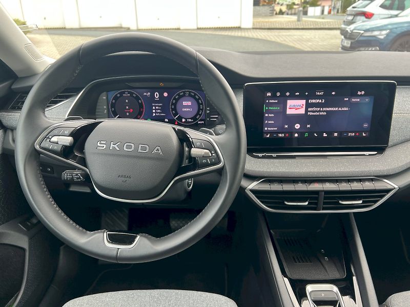Škoda Octavia (2025) Top Selection 1.5TSi M-HEV 110 - fotka 22 z 30