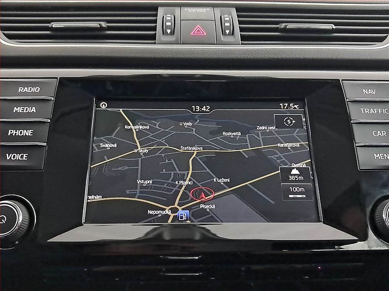 Škoda Superb (2016) Style 2.0 TSI, 4X4, Automat - fotka 21 z 23