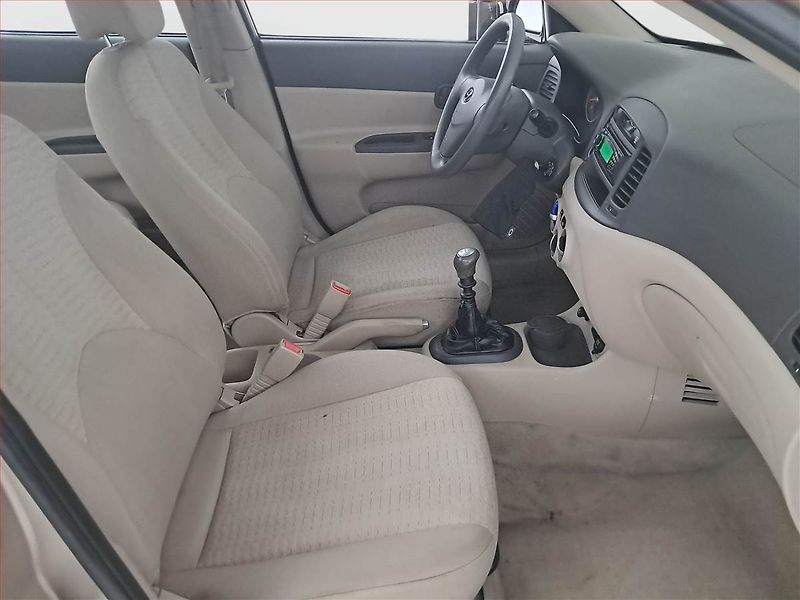 Hyundai Accent (2007) 1.4i, Eko.zaplacen, nová STK - fotka 9 z 16