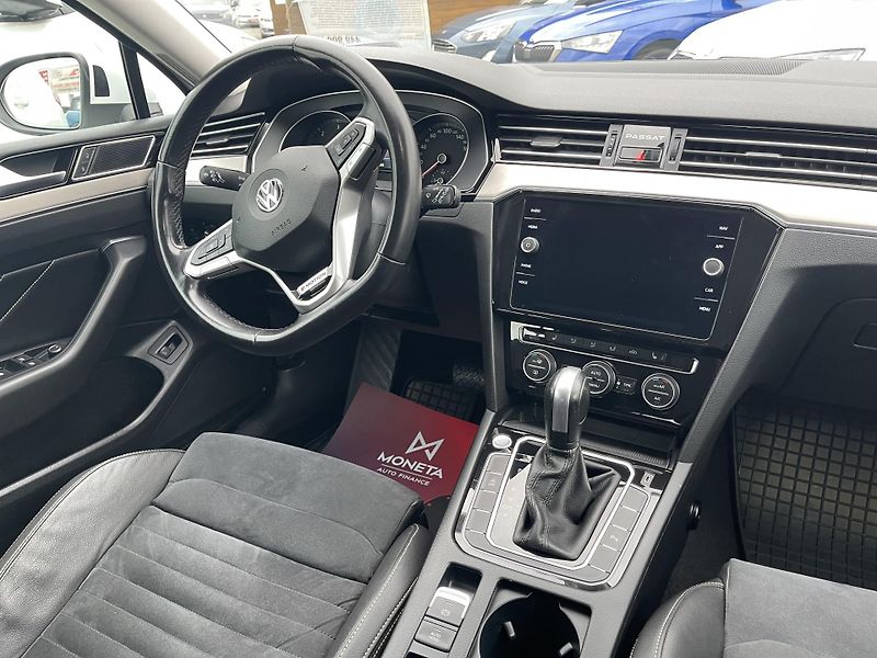 Volkswagen Passat 2.0TDi DSG 4x4 ELEGANCE-DPH-ČR - fotka 35 z 46