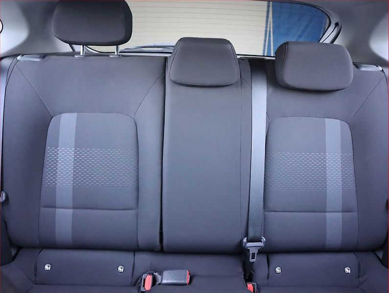 Hyundai i20 (2023) Family 1.0 T-GDI, Automat - fotka 10 z 20