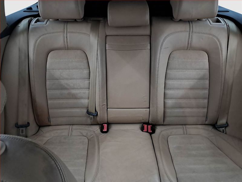 Volkswagen Passat (2006) 2.0 TDI, v provozu - fotka 10 z 17