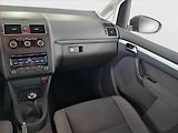 Volkswagen Touran (2011) 1.2 TSI, Tempomat - náhled 8