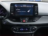Hyundai i30 (2019) Style 1.4 T-GDI, Serv.kniha - náhled 12
