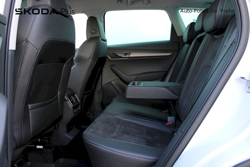 Škoda Karoq (2022) Style 2.0 TDI 110kw A7A DSG - fotka 24 z 25