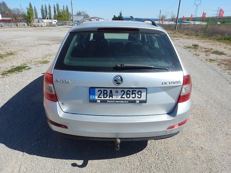 Škoda Octavia III 1.6 TDi 81 kw tažné - fotka 5 z 14