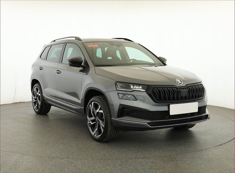 Škoda Karoq (2025) 2.0 TDI, 4X4, Navigace - fotka 1 z 21