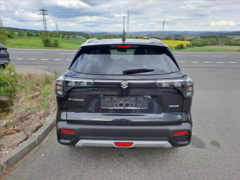 Suzuki S-Cross (2026) 1,4 BoosterJet Elegance Pano - fotka 6 z 25