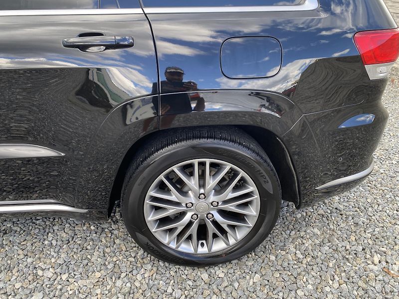 Jeep Grand Cherokee 3.0CRDi 4x4 SUMMIT EXTRA FULL! - fotka 33 z 181