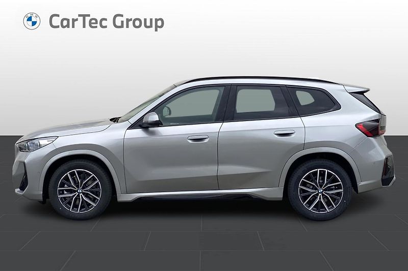 BMW X1 xDrive23i - fotka 4 z 10