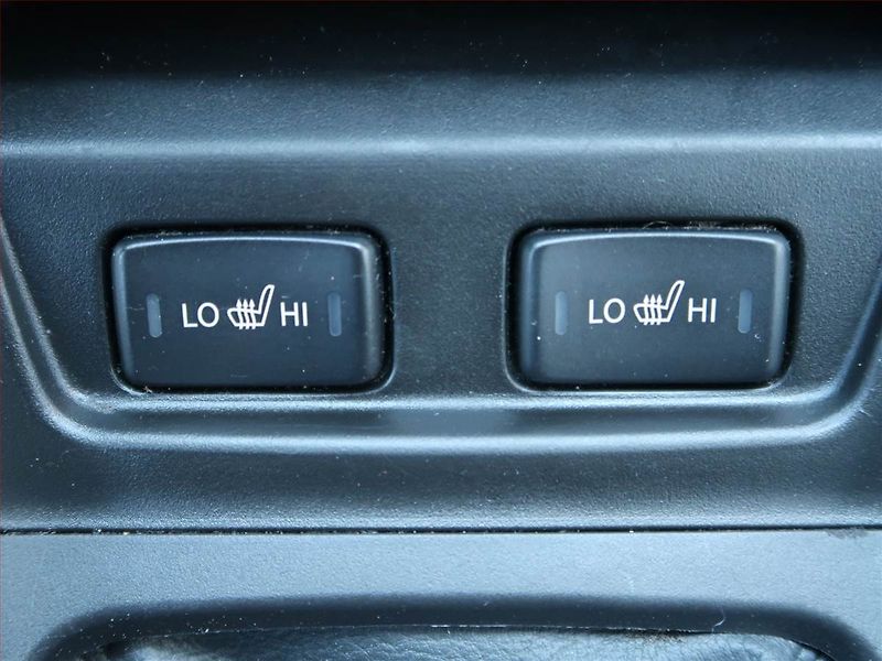 Suzuki Vitara (2015) 1.6 VVT, Navi, Tempomat - fotka 15 z 17