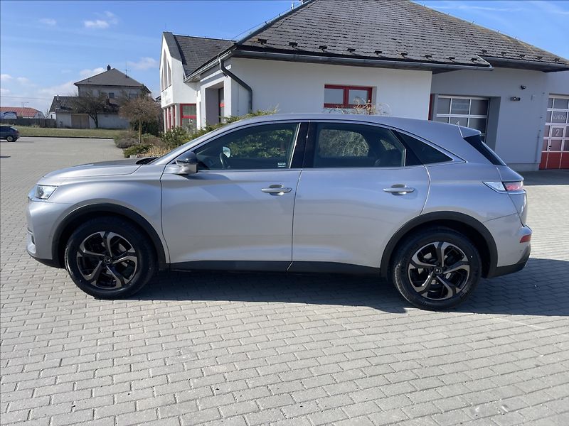 DS Automobiles DS7 Crossback 2,0 BlueHDi 180 AT8 LaPremiere - fotka 34 z 39