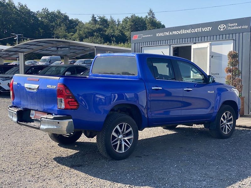Toyota Hilux 2.4D, ČR, Executive, DPH - fotka 7 z 18
