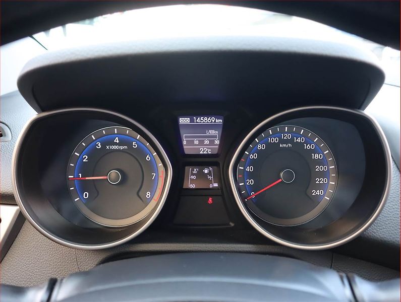 Hyundai i30 (2013) 1.6 MPI, Serv.kniha, Tempomat - fotka 11 z 17