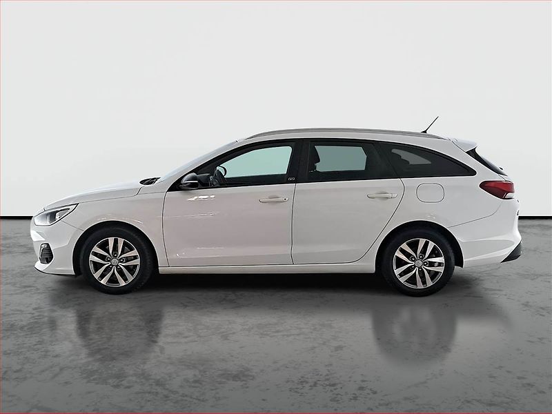 Hyundai i30 (2018) 1.4 T-GDI, ČR,1.maj - fotka 3 z 16