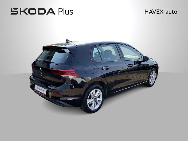 Volkswagen Golf (2023) 1.5 TSI Life GT - fotka 2 z 29