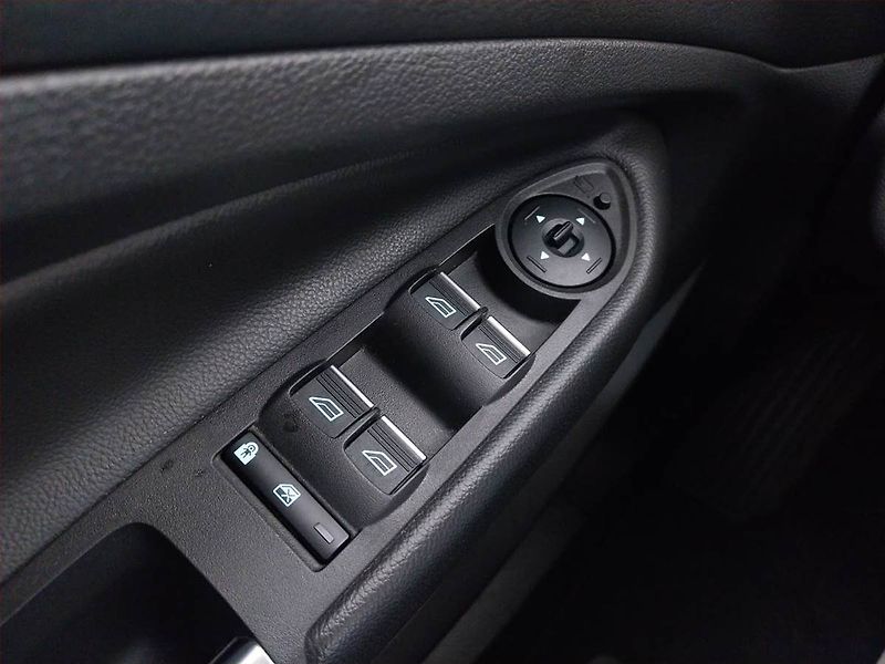 Ford Kuga (2019) 2.0 TDCi, 4X4, Automat - fotka 17 z 22