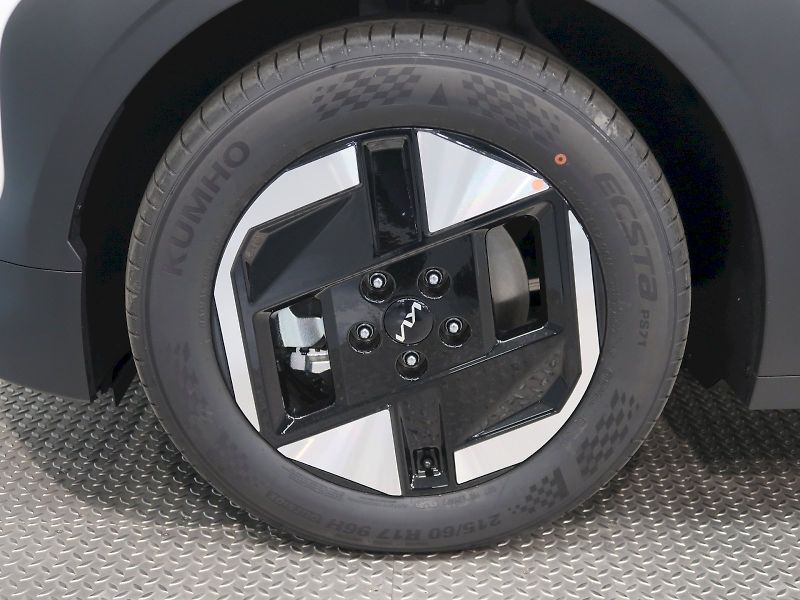 Kia EV3 (2025) AIR 81,4kWh 150KW - fotka 12 z 40