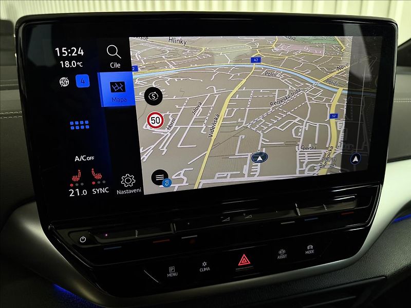 Volkswagen ID.4 ACC MASÁŽE HUD TČ TAŽNÉ 2XALU - fotka 18 z 45