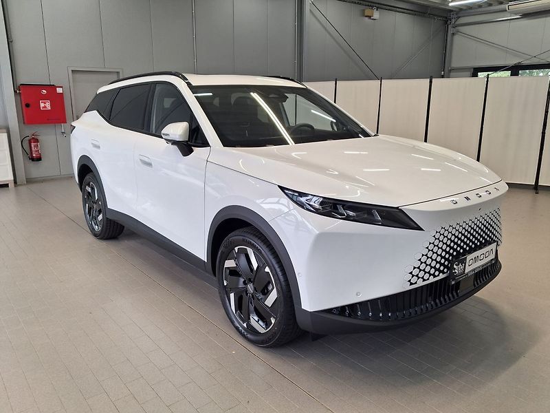 Omoda 7 (2026) Premium 1.6 tGDI ICE AWD - fotka 2 z 31