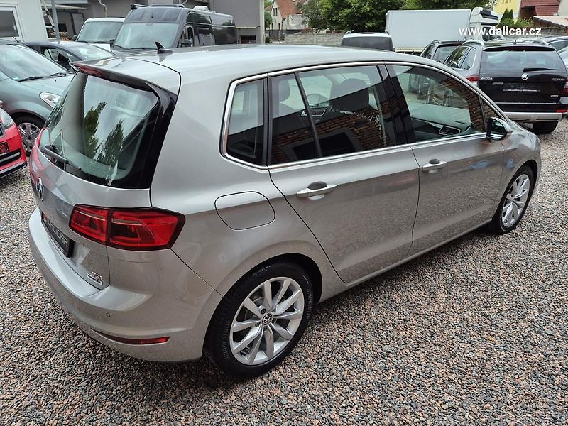 Volkswagen Golf Sportsvan (2016) 1.4TSi 110KW Highline NAVI - fotka 12 z 57
