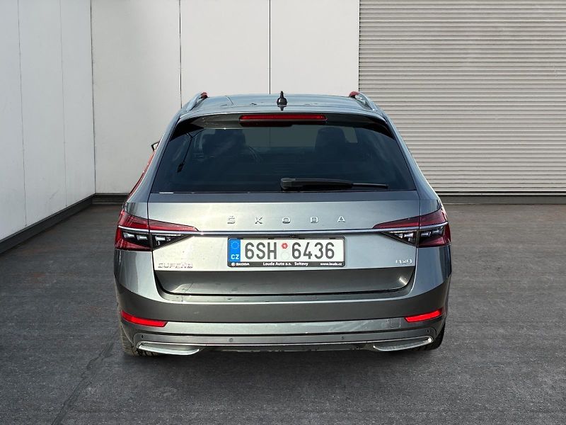 Škoda Superb (2023) L&K 2.0TDI 147kW DSG 4x4 TAŽNÉ - fotka 5 z 11