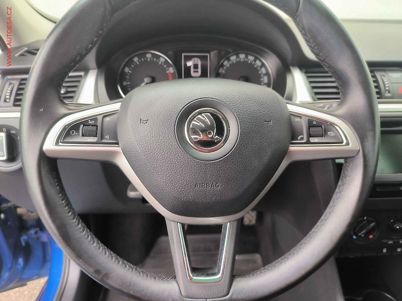 Škoda Rapid (2015) 1.2 TSI, 2.maj,ČR, Klima - fotka 14 z 16