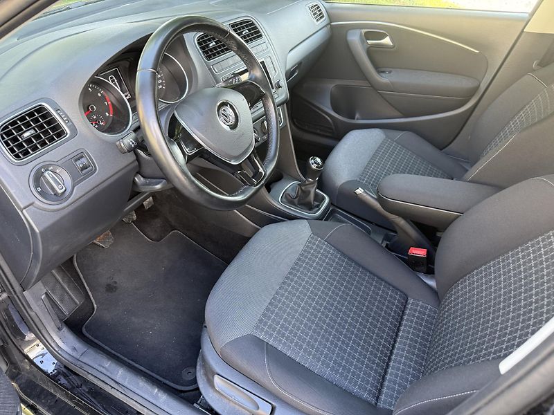 Volkswagen Polo 1,2TSI 66kW Servisní kniha - fotka 8 z 23