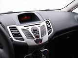 Ford Fiesta 1,2 i 44 kW CZ - náhled 16