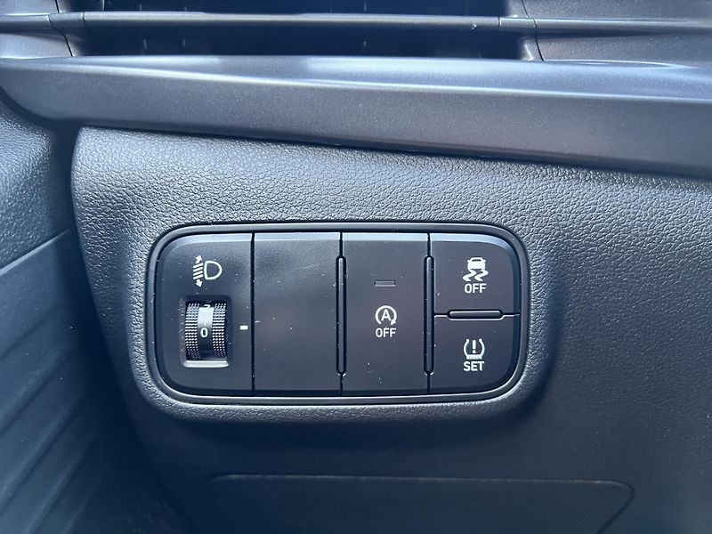 Hyundai Bayon 1.2i Comfort ČR 1.MAJ odp.DPH  - fotka 13 z 40