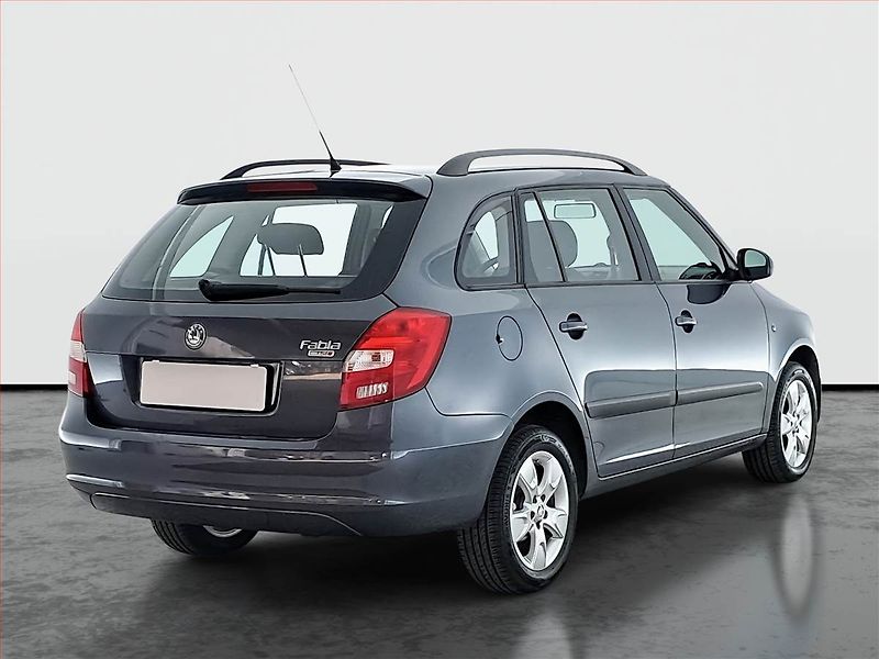Škoda Fabia (2011) 1.2 TSI, Automat, Tempomat - fotka 5 z 14