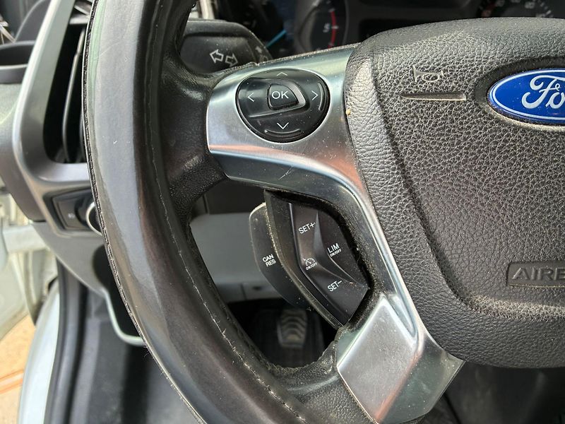 Ford Transit Custom (2014) 2.2TDCi, 92KW, 6 MÍST - fotka 20 z 25