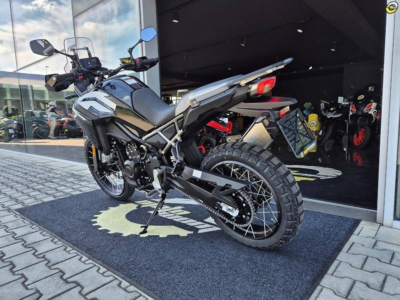 CFMOTO 450 MT-RX (2026) - fotka 46 z 77