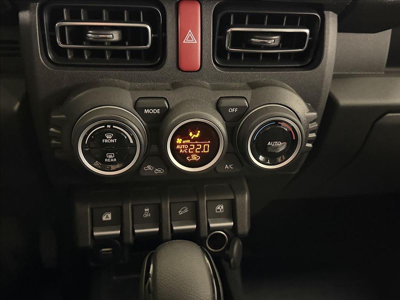Suzuki Jimny 1,5 75 KW GLX REZERVACE!!! - fotka 27 z 30
