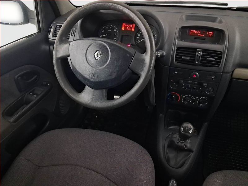 Renault Clio (2004) 1.5 dCi , po STK, Klima - fotka 7 z 16