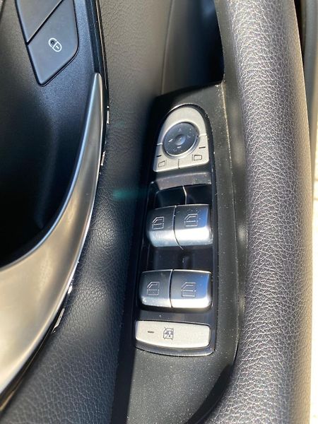 Mercedes-Benz Ostatní (2020) - fotka 16 z 19