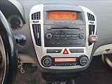 Kia Ceed 1,6 CRDi - náhled 11