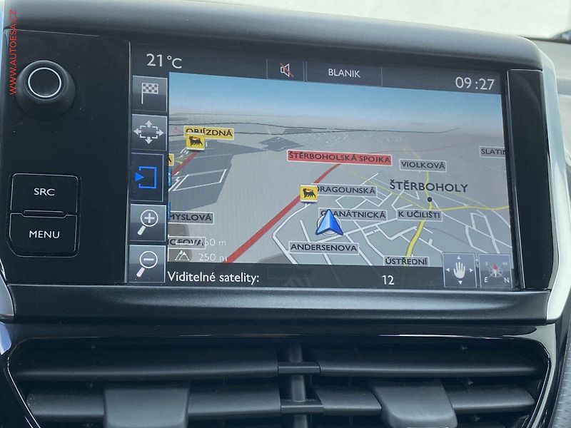 Peugeot 208 (2016) 1.2PT, Allure, navi, kamera - fotka 15 z 18